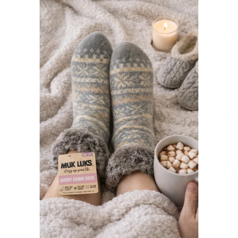 Muk Luks Cabin Socks Womens Fleece Lined‎ Cozy Slipper Socks Gray NWT